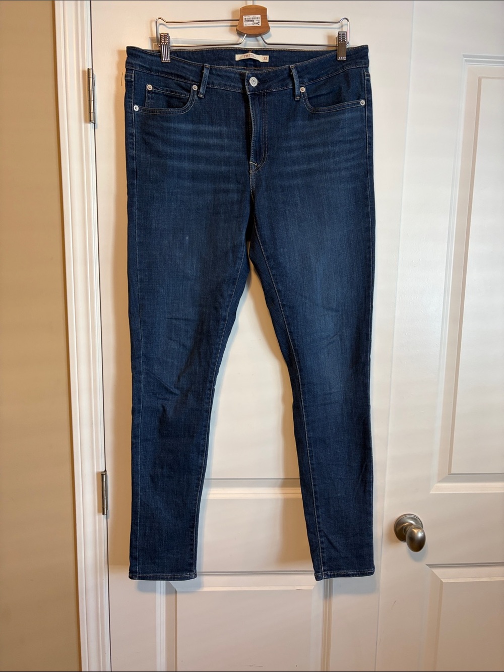 Levi's Women's Skinny Jeans - Dark Blue Denim